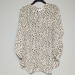 Lush Cream and Black Three Quarter Length Sleeves Blouse